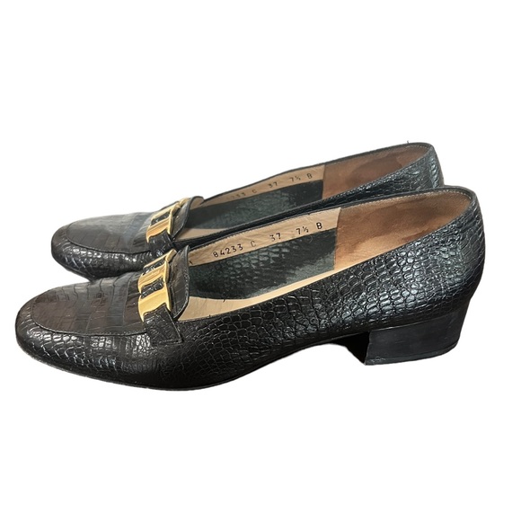 Salvatore Ferragamo womens leather loafers with block heel size 7.5 gold/black - Picture 2 of 7